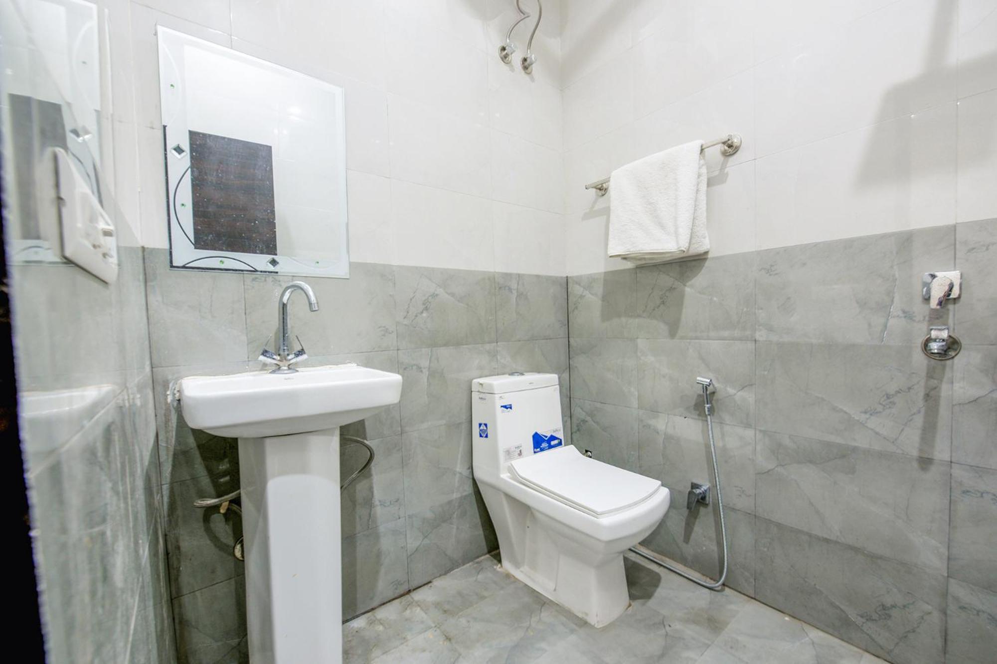 Fabhotel Royal Regency I Ludhijána Kültér fotó